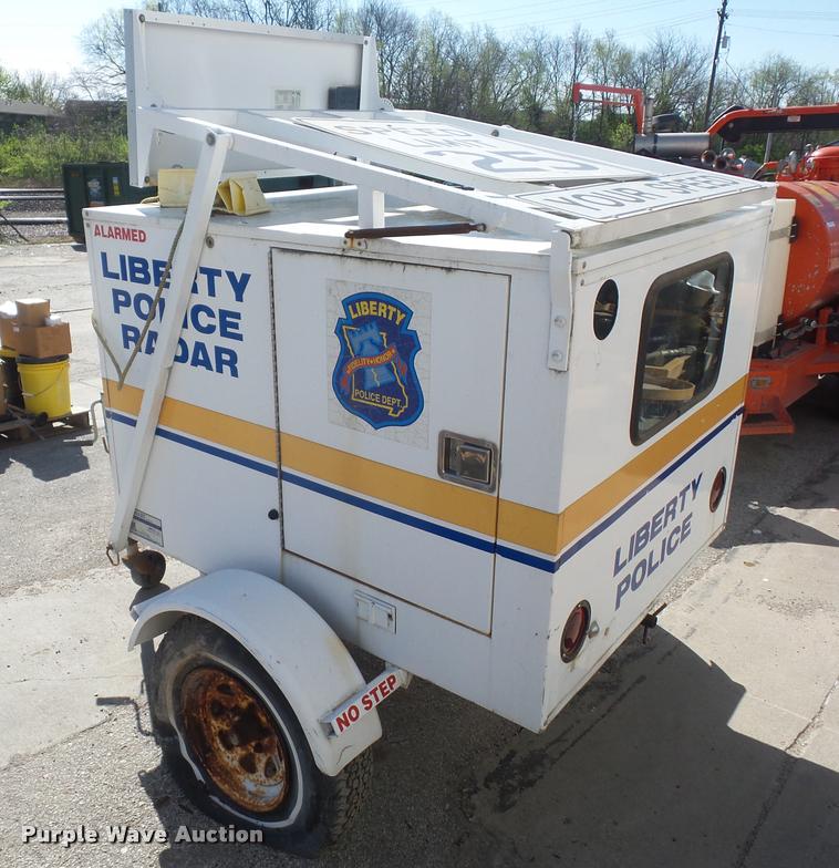 image for item DD9257 1996 Roadside radar detector