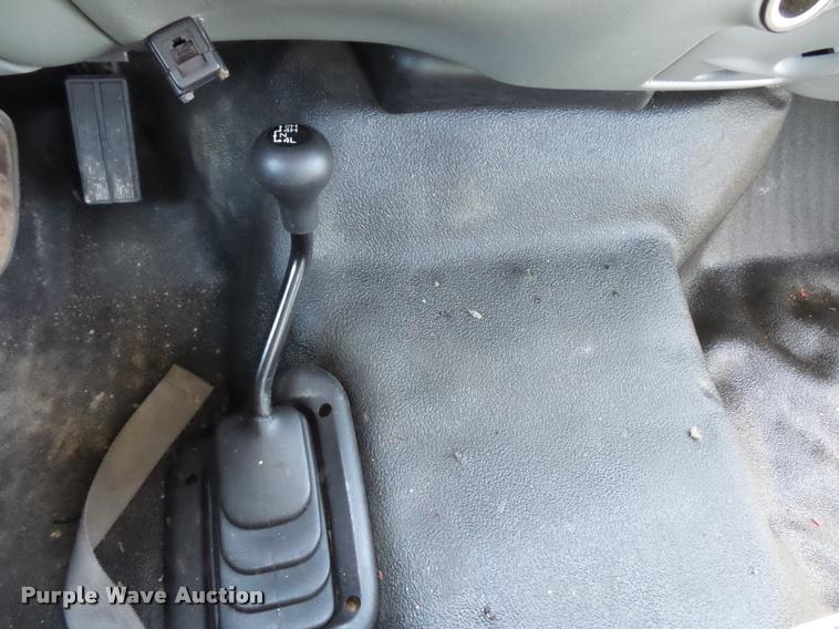 image for item DD9281 2004 Ford F250 Super Duty pickup truck