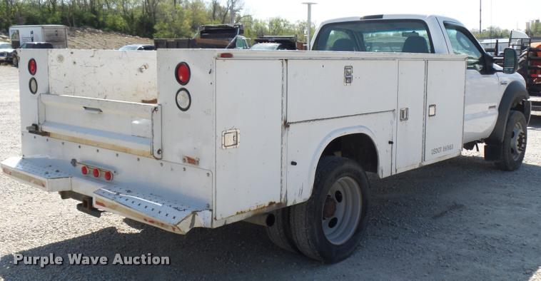 image for item DD9283 2007 Ford F450 Super Duty utility truck
