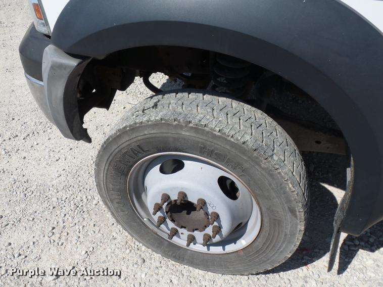 image for item DD9283 2007 Ford F450 Super Duty utility truck