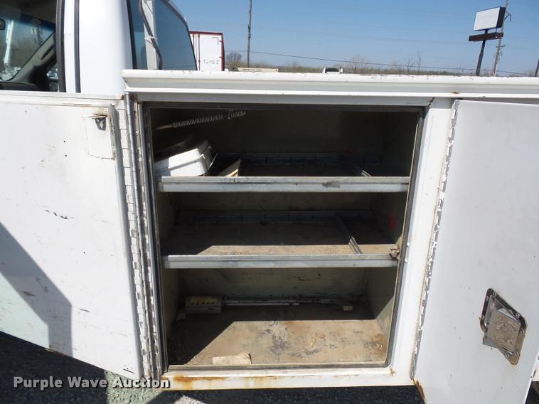 image for item DD9283 2007 Ford F450 Super Duty utility truck