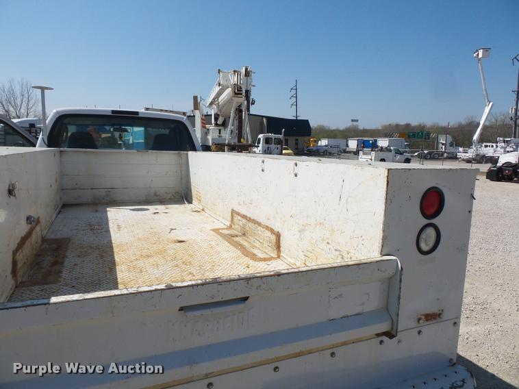 image for item DD9283 2007 Ford F450 Super Duty utility truck