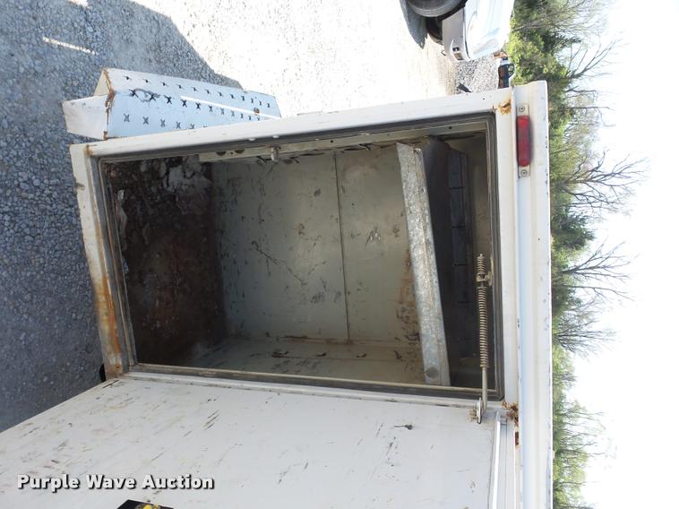 image for item DD9283 2007 Ford F450 Super Duty utility truck