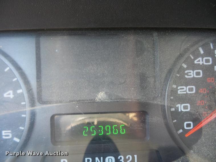 image for item DD9283 2007 Ford F450 Super Duty utility truck