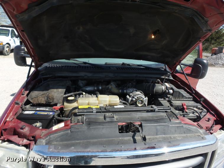 image for item DD9284 2002 Ford F350 Super Duty bucket truck