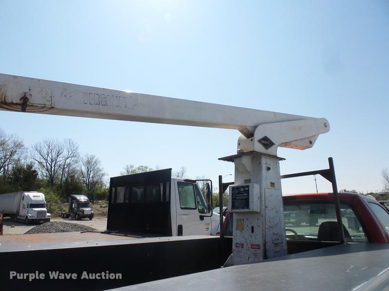 image for item DD9284 2002 Ford F350 Super Duty bucket truck