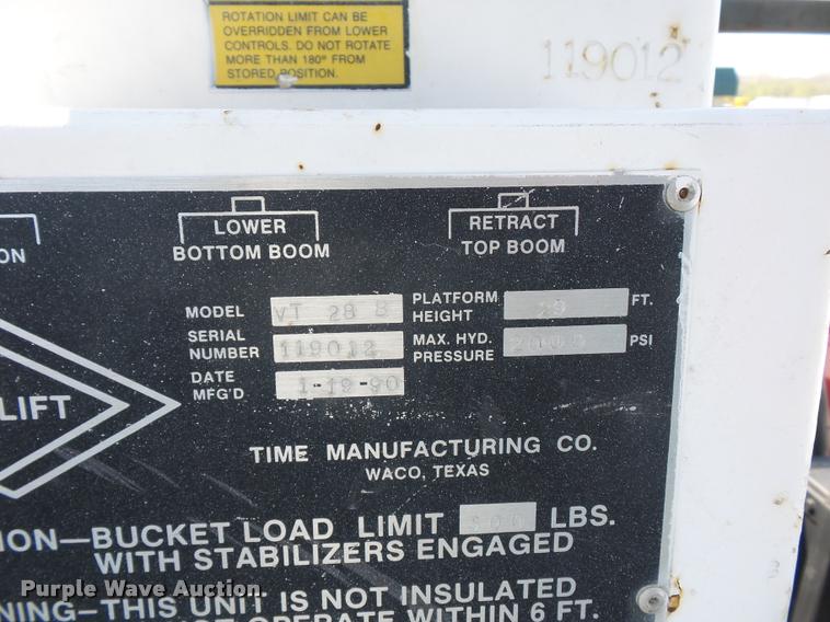 image for item DD9284 2002 Ford F350 Super Duty bucket truck