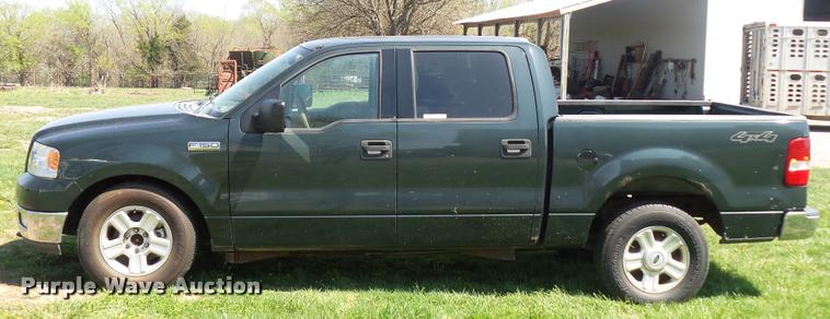 image for item DD9286 2004 Ford F150 SuperCrew pickup truck