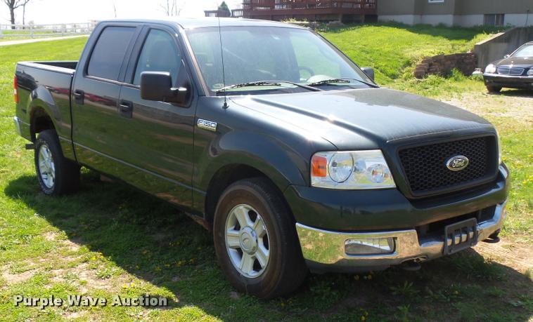 image for item DD9286 2004 Ford F150 SuperCrew pickup truck