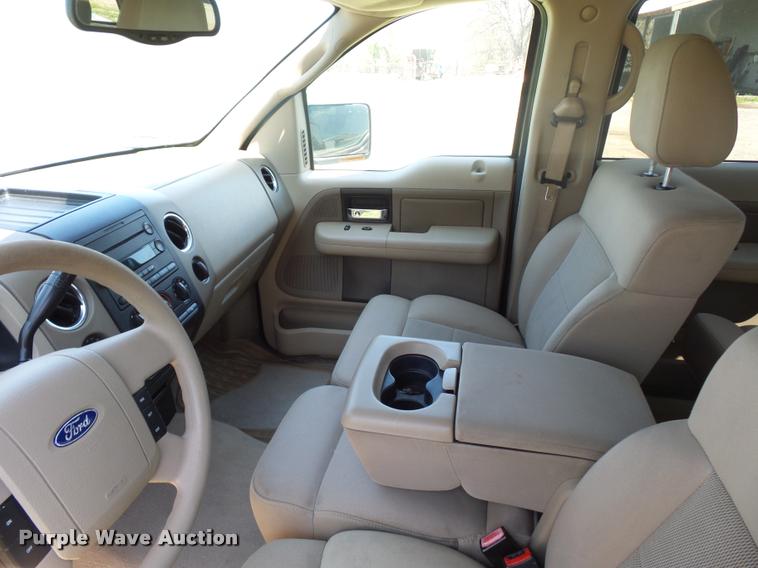 image for item DD9286 2004 Ford F150 SuperCrew pickup truck