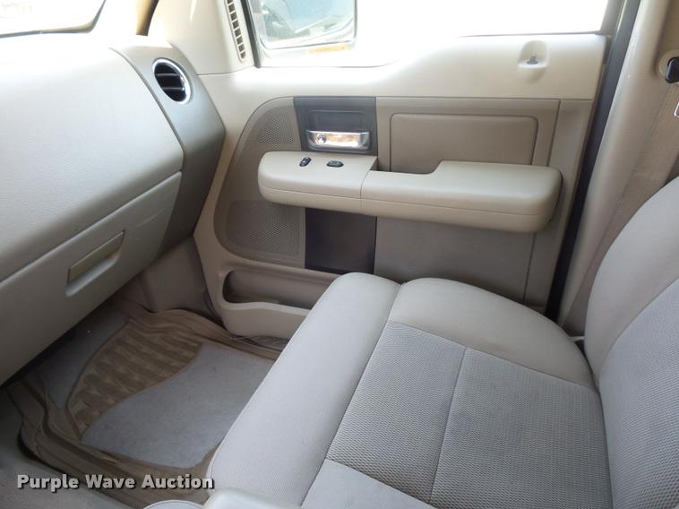 image for item DD9286 2004 Ford F150 SuperCrew pickup truck