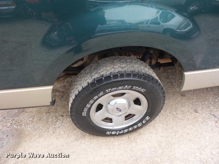 image for item DD9303 2008 Ford F150 SuperCab pickup truck