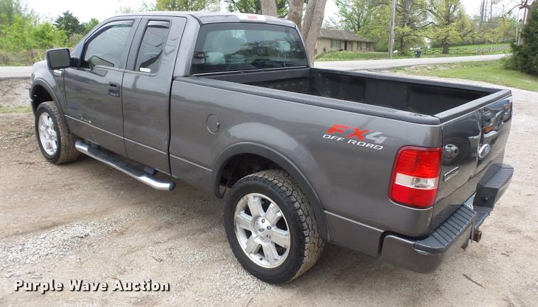 image for item DD9304 2007 Ford F150 SuperCab pickup truck