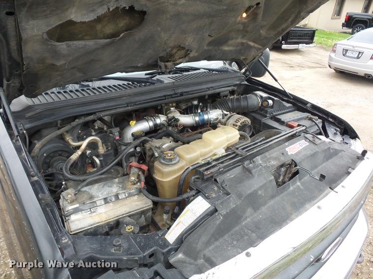 image for item DD9305 2001 Ford F350 Super Duty SuperCab pickup truck