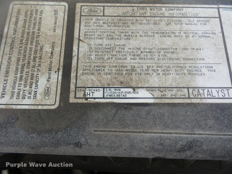 image for item DD9306 1988 Ford F250 HD flatbed pickup truck