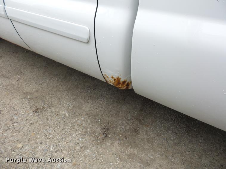 image for item DD9307 2003 Ford F250 Super Duty SuperCab pickup truck