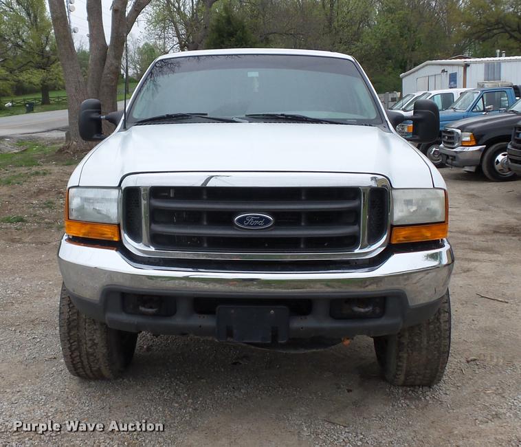 image for item DD9309 2000 Ford F250 Super Duty SuperCab pickup truck