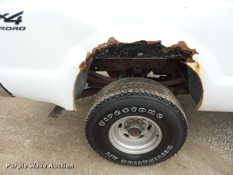 image for item DD9309 2000 Ford F250 Super Duty SuperCab pickup truck