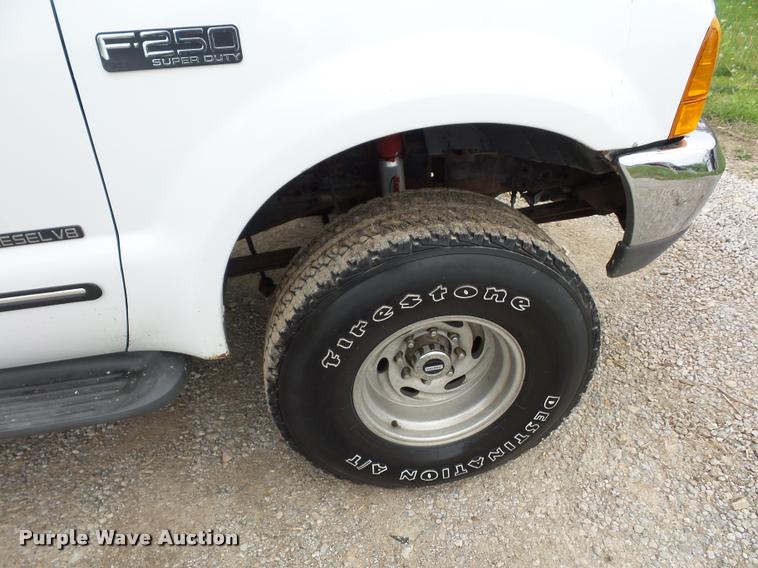 image for item DD9309 2000 Ford F250 Super Duty SuperCab pickup truck