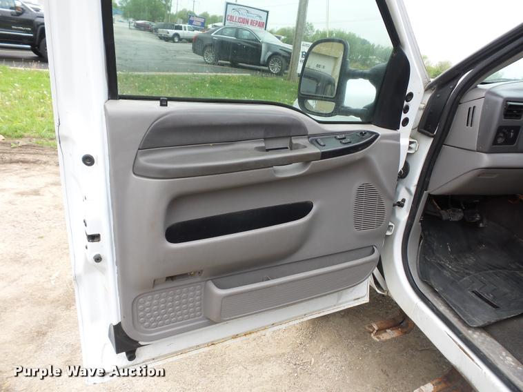 image for item DD9309 2000 Ford F250 Super Duty SuperCab pickup truck