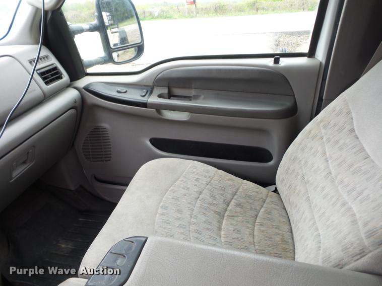 image for item DD9309 2000 Ford F250 Super Duty SuperCab pickup truck