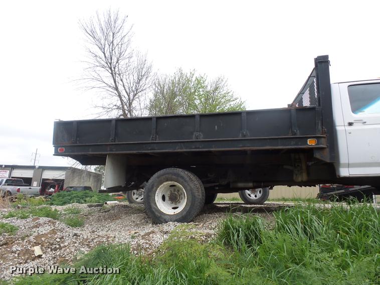 image for item DD9319 1992 Ford F450 Super Duty dump flatbed truck