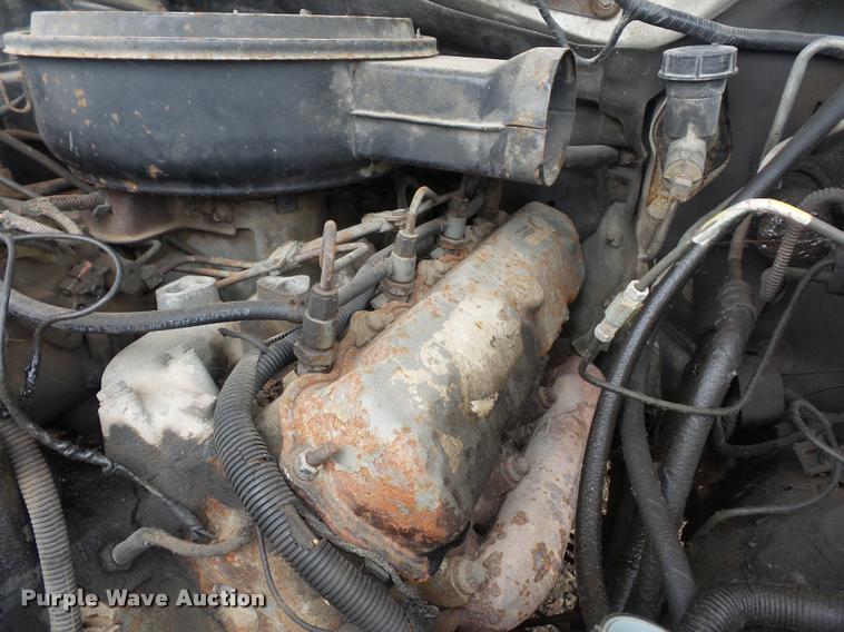 image for item DD9319 1992 Ford F450 Super Duty dump flatbed truck
