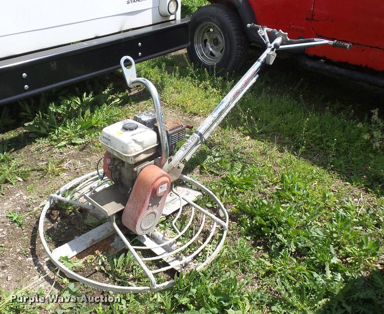 image for item DD9337 Razorback concrete trowel