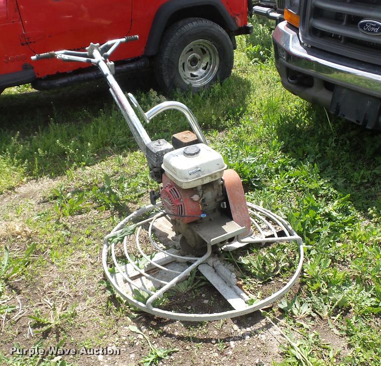 image for item DD9337 Razorback concrete trowel