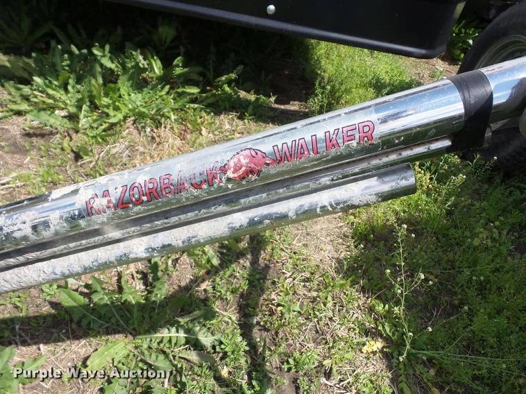 image for item DD9337 Razorback concrete trowel