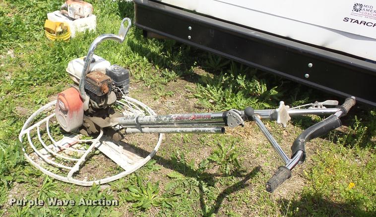 image for item DD9337 Razorback concrete trowel