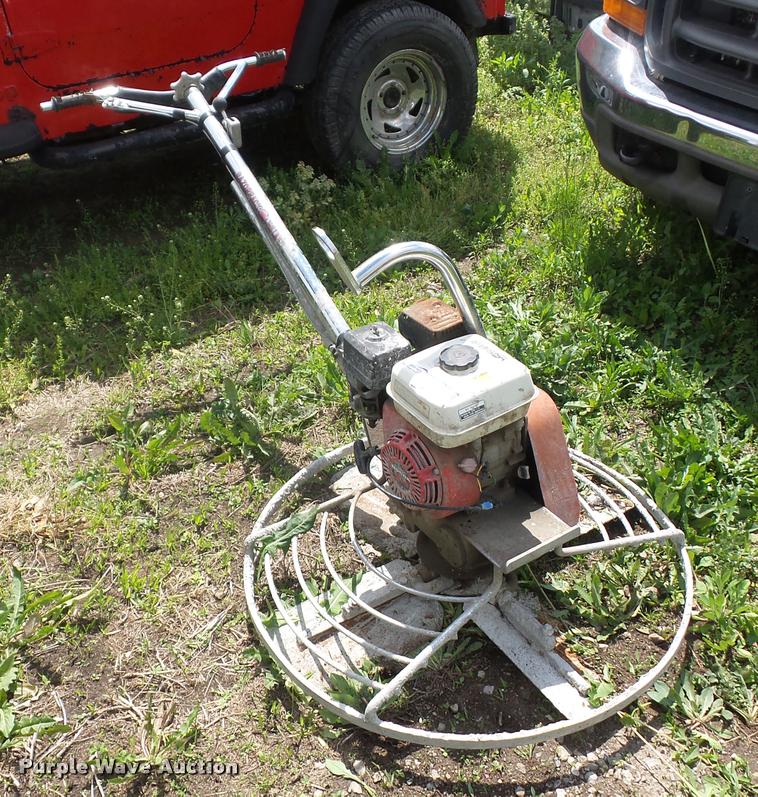 image for item DD9337 Razorback concrete trowel