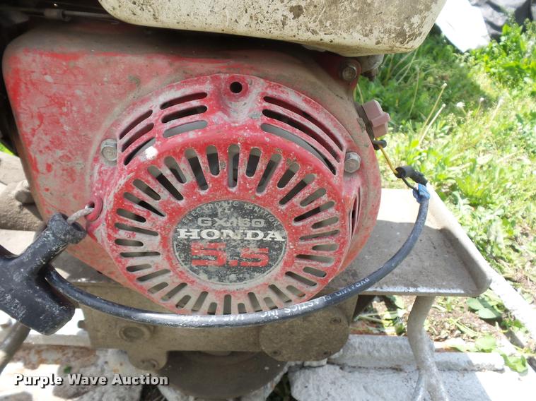 image for item DD9337 Razorback concrete trowel