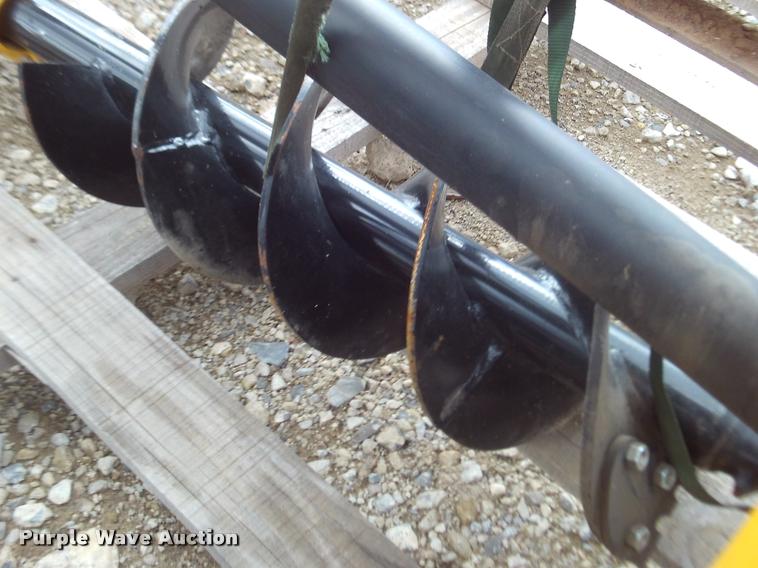 image for item DJ9763 Danuser F-8 post hole auger