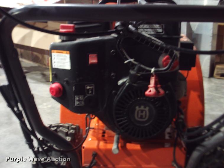 image for item DJ9777 Husqvarna ST227P snow blower