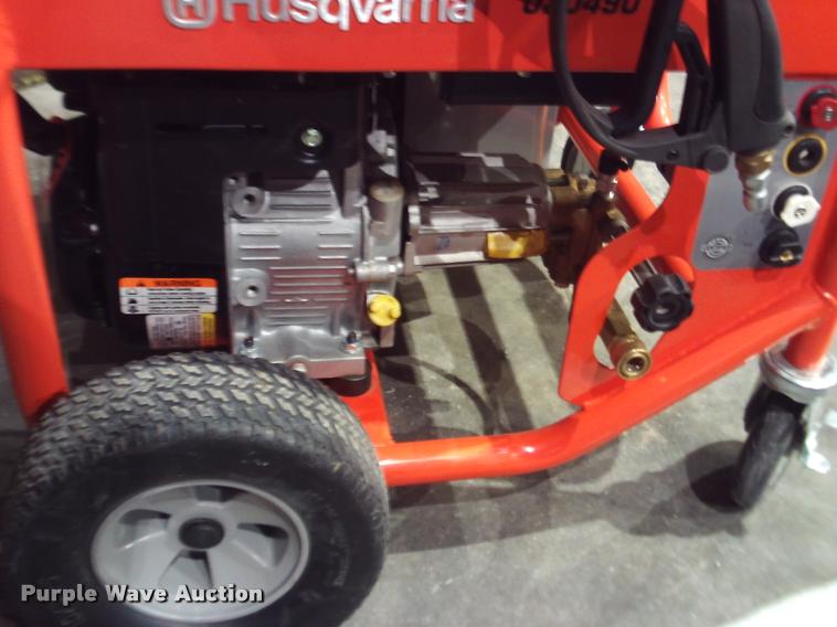 image for item DJ9778 Husqvarna 020490 pressure washer