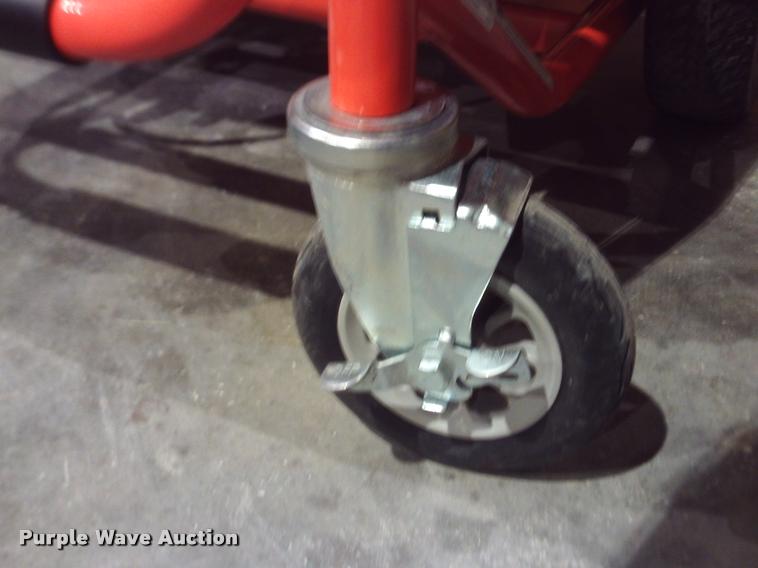 image for item DJ9778 Husqvarna 020490 pressure washer