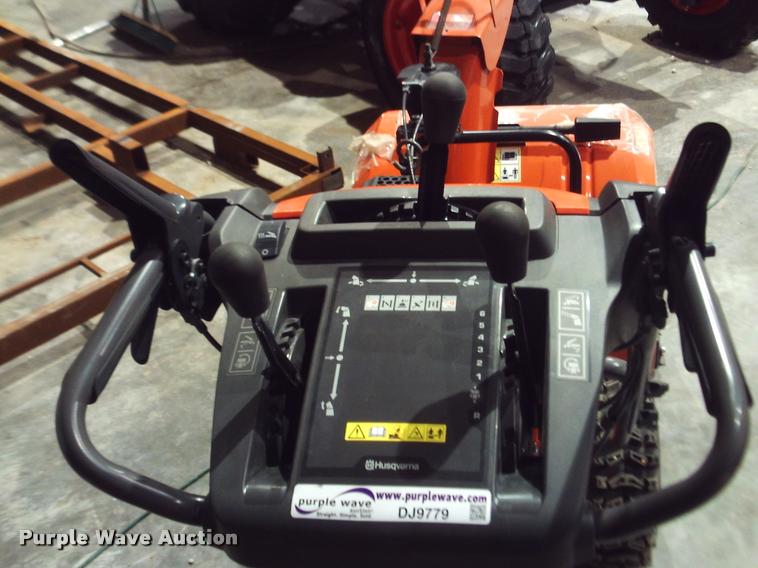 image for item DJ9779 Husqvarna ST227P snow blower