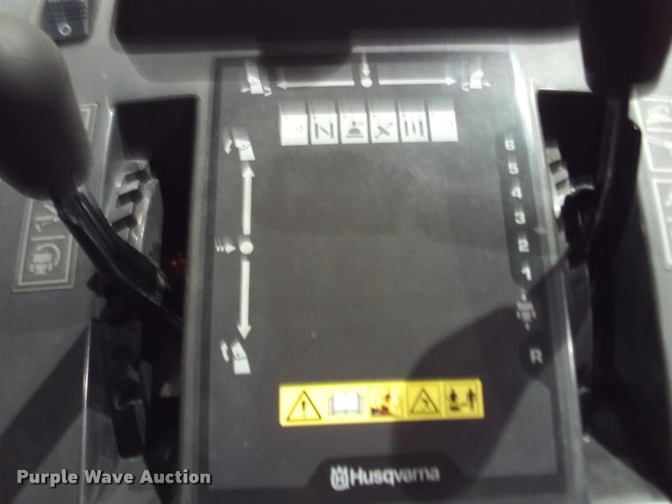 image for item DJ9779 Husqvarna ST227P snow blower