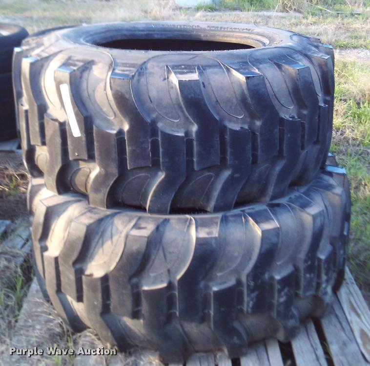 image for item DJ9785 (2) Titan 17.5L-24 R4 tires