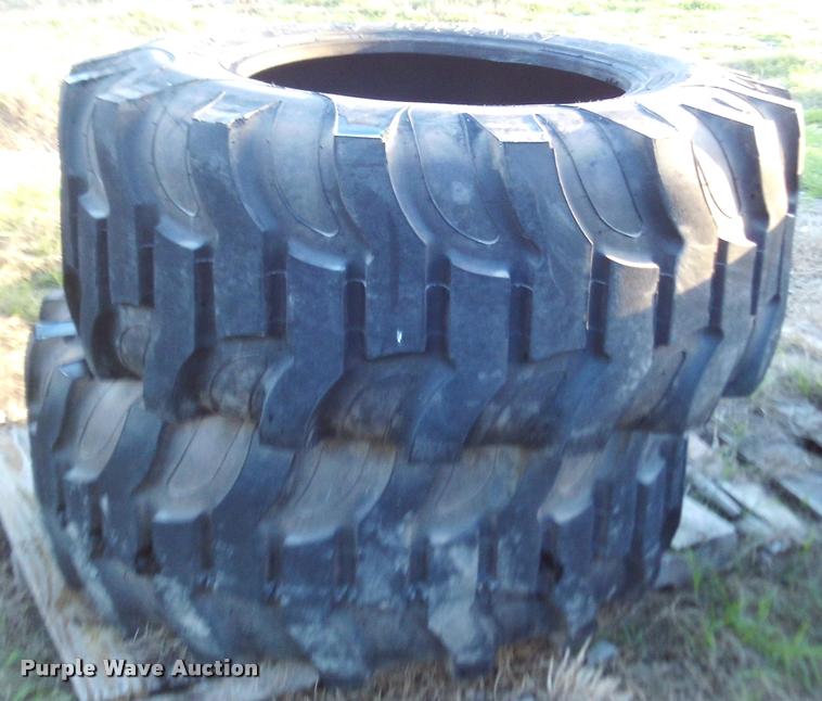 image for item DJ9785 (2) Titan 17.5L-24 R4 tires