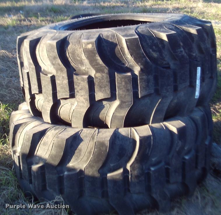 image for item DJ9786 (2) Titan 17.5L-24 R4 tires