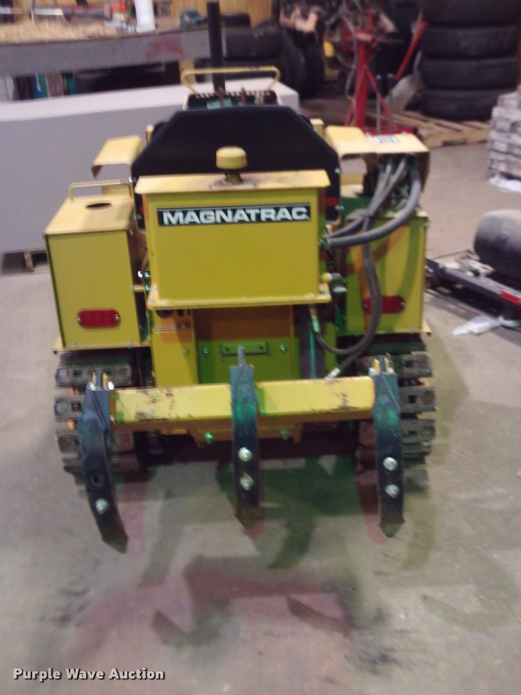 image for item DJ9789 Magnatrac RS1000 dozer