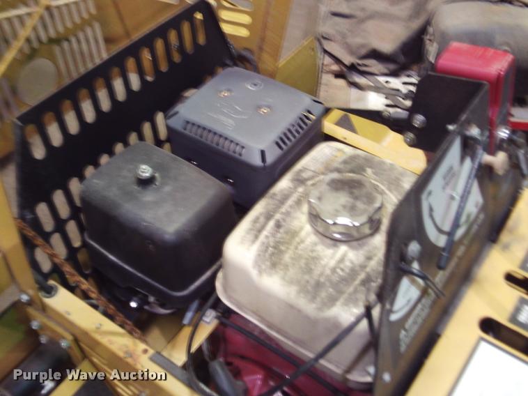 image for item DJ9789 Magnatrac RS1000 dozer