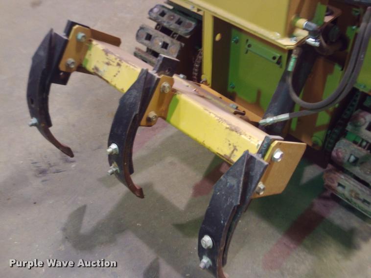 image for item DJ9789 Magnatrac RS1000 dozer