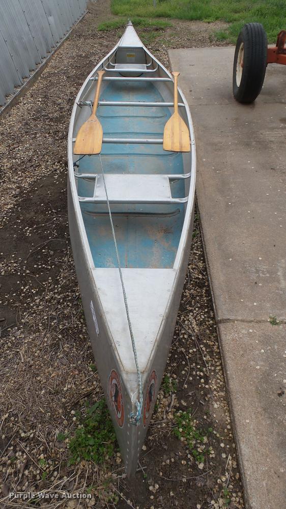 Osagian canoe in Cheney, KS Item DM9056 sold Purple Wave