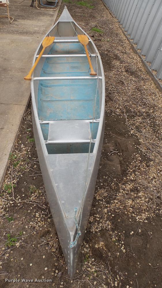 Osagian canoe in Cheney, KS Item DM9056 sold Purple Wave