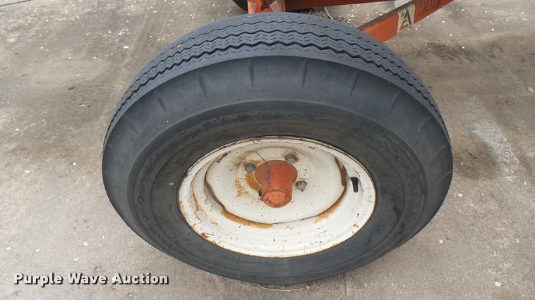 image for item DM9056 Osagian canoe