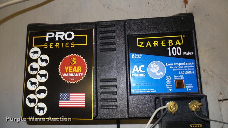 image for item DM9126 (12) electric fencers