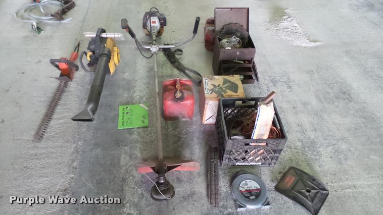 image for item DM9127 Lawn and garden supplies